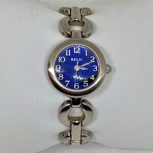 Relic vintage women watch silver tone blue dial 21mm round quartz 5.5” running